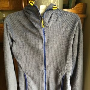 NWOT Women’s Patagonia R3 Jacket Hoodie Size M